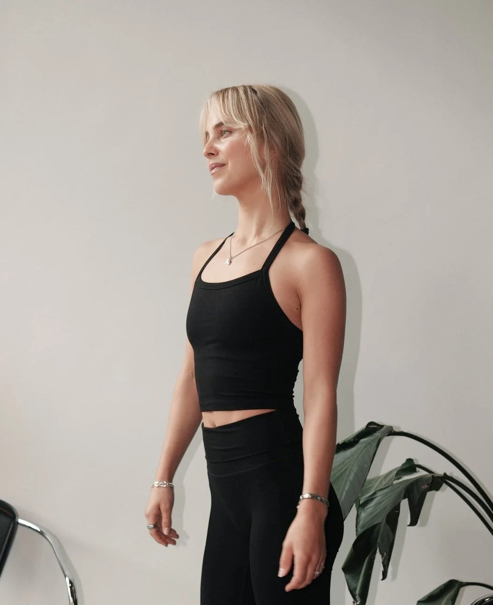 Souple Halter Top – Pilates wear by Sink Reformer